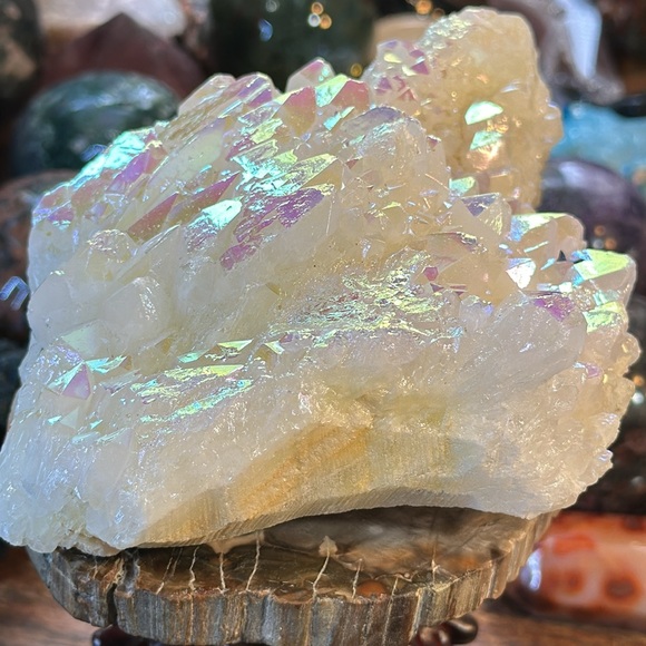 🎄SALE🎄Aura Clear Quartz Crystal Cluster! - Picture 5 of 9
